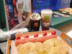 -奈雪的茶(亨特国际广场店)