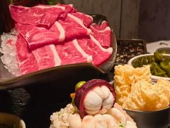 -三出山火锅(南京万象天地店)