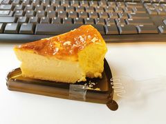 -红宝石·鲜奶小方·海派西点房(联洋店)