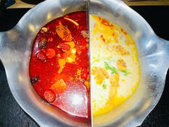 双拼鸳鸯锅-湊湊火锅·茶憩(上海合生汇店)