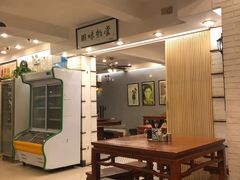 大堂-三两春肚肺汤(崂山路店)