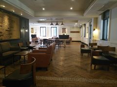 大堂-星巴克臻选(广州沙面店)