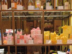 零售区-COVA(环贸iapm店)