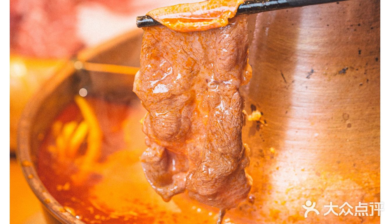 不出广州吃北京铜锅涮肉，一口一片停不下来