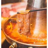 不出广州吃北京铜锅涮肉，一口一片停不下来