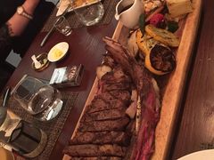 -斯普汇生蚝牛排馆(中骏世界城店)