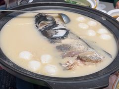 -香山湖家家宴(中山陵店)