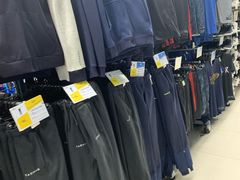 -迪卡侬(烟台万达店)