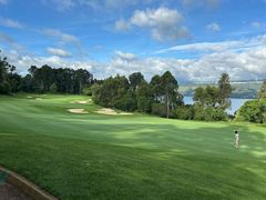 -昆明春城湖畔度假村