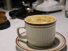 椰子拿铁-舊新事咖啡NOTHING NEW COFFEE