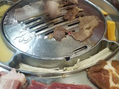 -哈哈碳都·牛肋条无限自助烤肉(台江万达店)