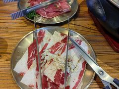 -金刚山黑牛炭火自助烤肉(西大望路店)