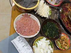 -谭记重庆老火锅(总店)