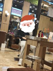 -震轩美容美发连锁店