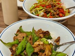 -李与白包子铺(桐梓林店)