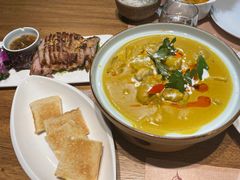 -暹罗酒肆泰餐厅酒吧