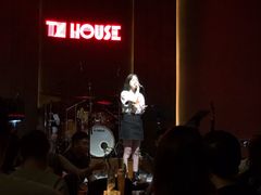 -TZ House音乐现场(来福士中心店)