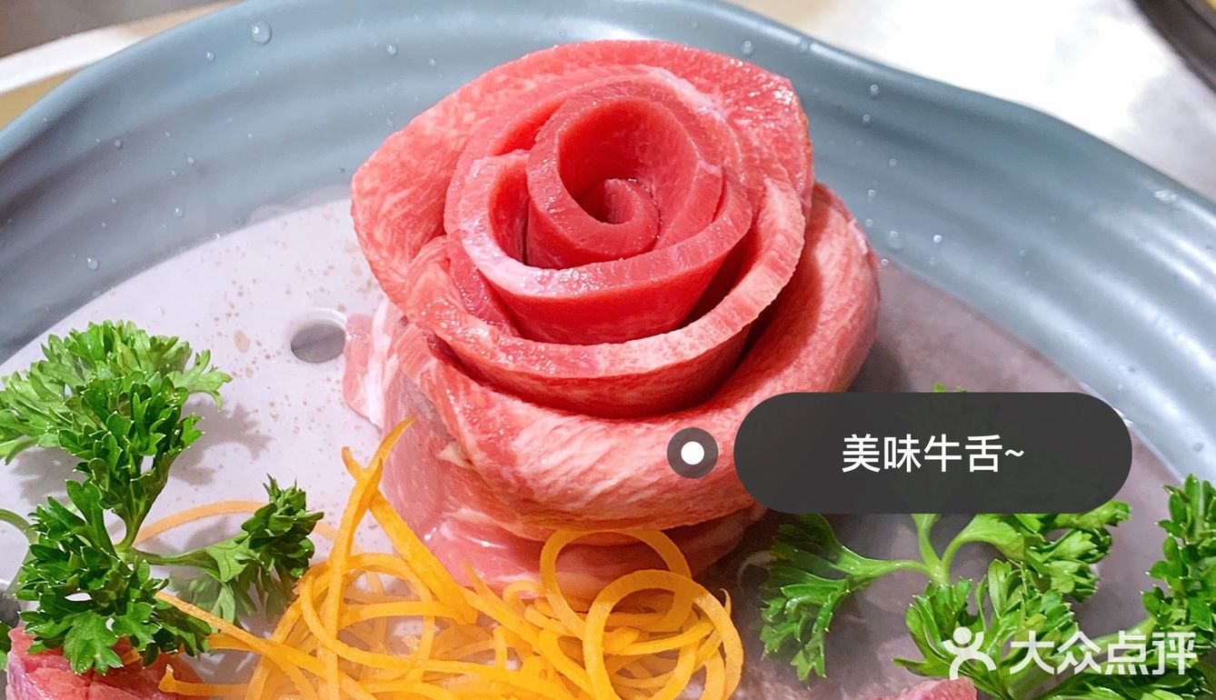 烤肉也能拆盲盒❗️快来穿韩服吃烤肉啦！