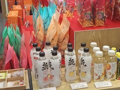 零售区-良品铺子(财富又一城店)