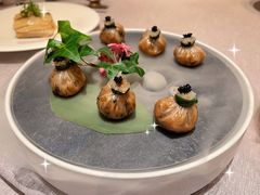 鱼子酱菌香布袋-三利音·东方司宴(外滩店)