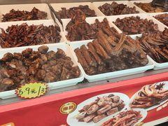 -张鸭子重庆特产卤味小吃(未来国际店)