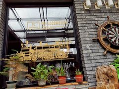 -苹果树下艺术餐厅(宋庄店)