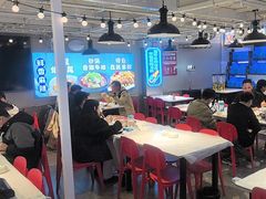 -石牌岭小亮蒸虾•湖北老字号(左岭店)