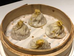 蟹粉小笼包-新吉士·上海菜(浦东LCM置汇旭辉店)