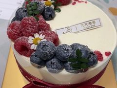 -花花卷卷·鲜食蛋糕(泉屋店)