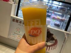 芒果菠萝冰淇淋果果昔-DQ·蛋糕·冰淇淋(通州万达店)