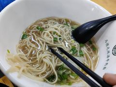 -马德元纯汤牛肉面(太奥广场店)