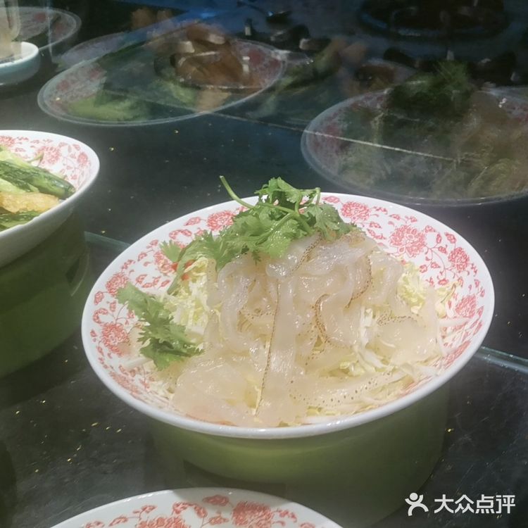 锅气超足，我猜是现杀的走地鸡