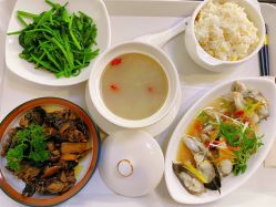-臻康乃馨月子中心(集美店)