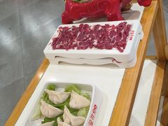 -浪里寻·臻牛养生牛肉火锅(方圆荟店)