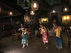 -DiAtas by Art Cafe Bumbu Bali