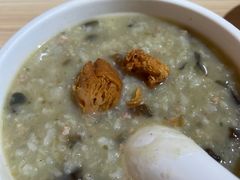 皮蛋瘦肉粥-台北楚楚园馅饼粥(虹桥南丰城店)