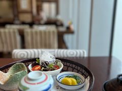 -Tsuru鹤日本料理(静安香格里拉店)