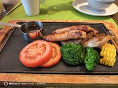 -希尔顿欢朋酒店·欢朋餐厅