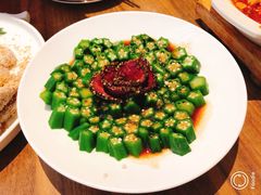 黑椒牛肉拼秋葵-将相和·海鲜蒸饺大连菜