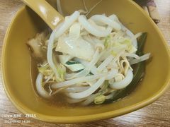-天瑞福云南过桥米线(十里河店)