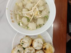 -老西白点心店