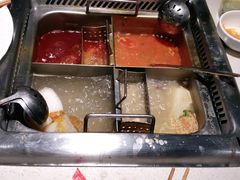-海底捞火锅鲜切牛肉主题店(长寿路店)