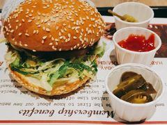 -The Habit Burger Grill 哈比特汉堡(复兴soho店)