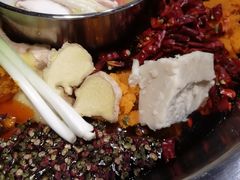 -周幺妹重庆老火锅(银泰城总店)