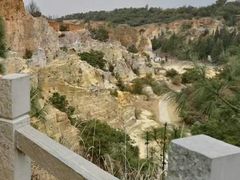 -彩色沙林风景区