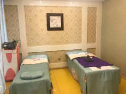 -悦芳庭美肤美体品牌集合店