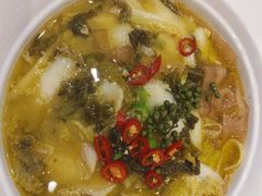 -鱼你在一起(国贸中海广场店)