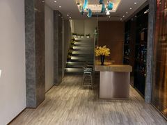 -临安鲲凌餐厅(钱王大街店)