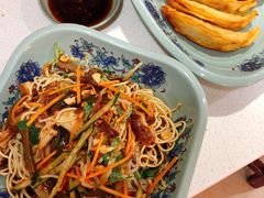 -老新隆牛肉锅贴(新街口店)