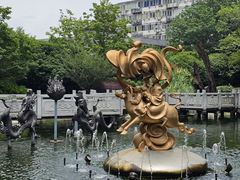 -绳金塔